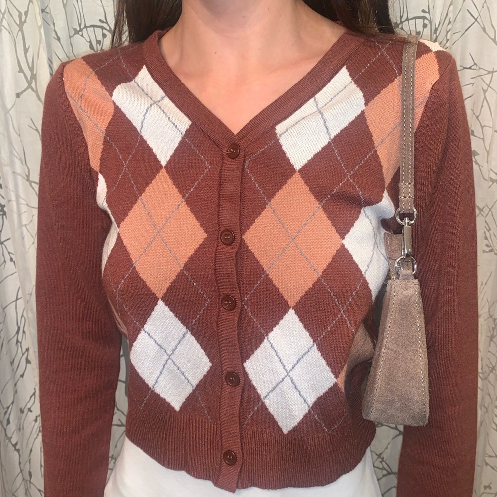 Shein one size brown diamond sweater